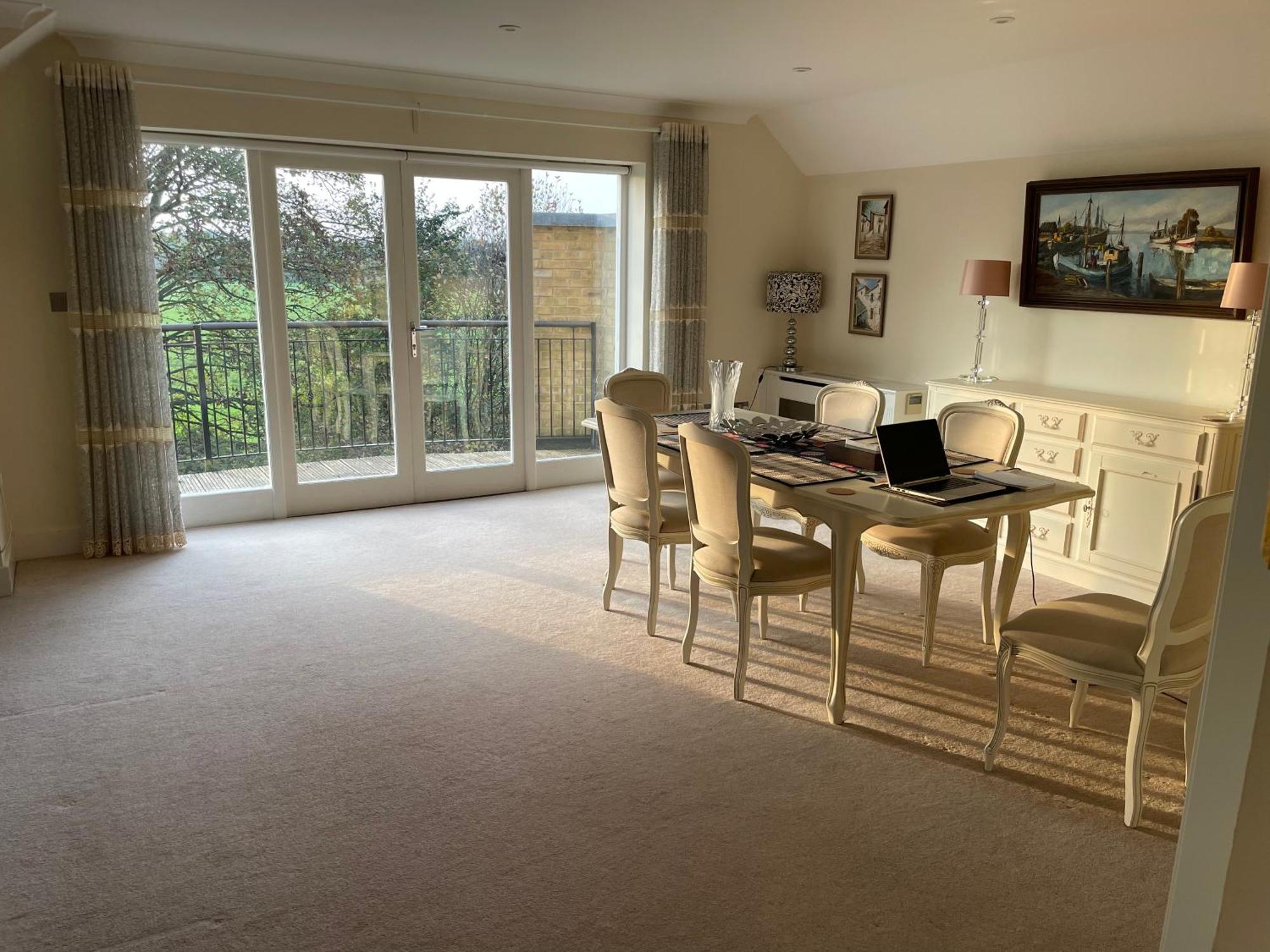 Top Floor En-Suite Double Bedrooms With Great View Of Windsor Castle & Free Parking Екстериор снимка