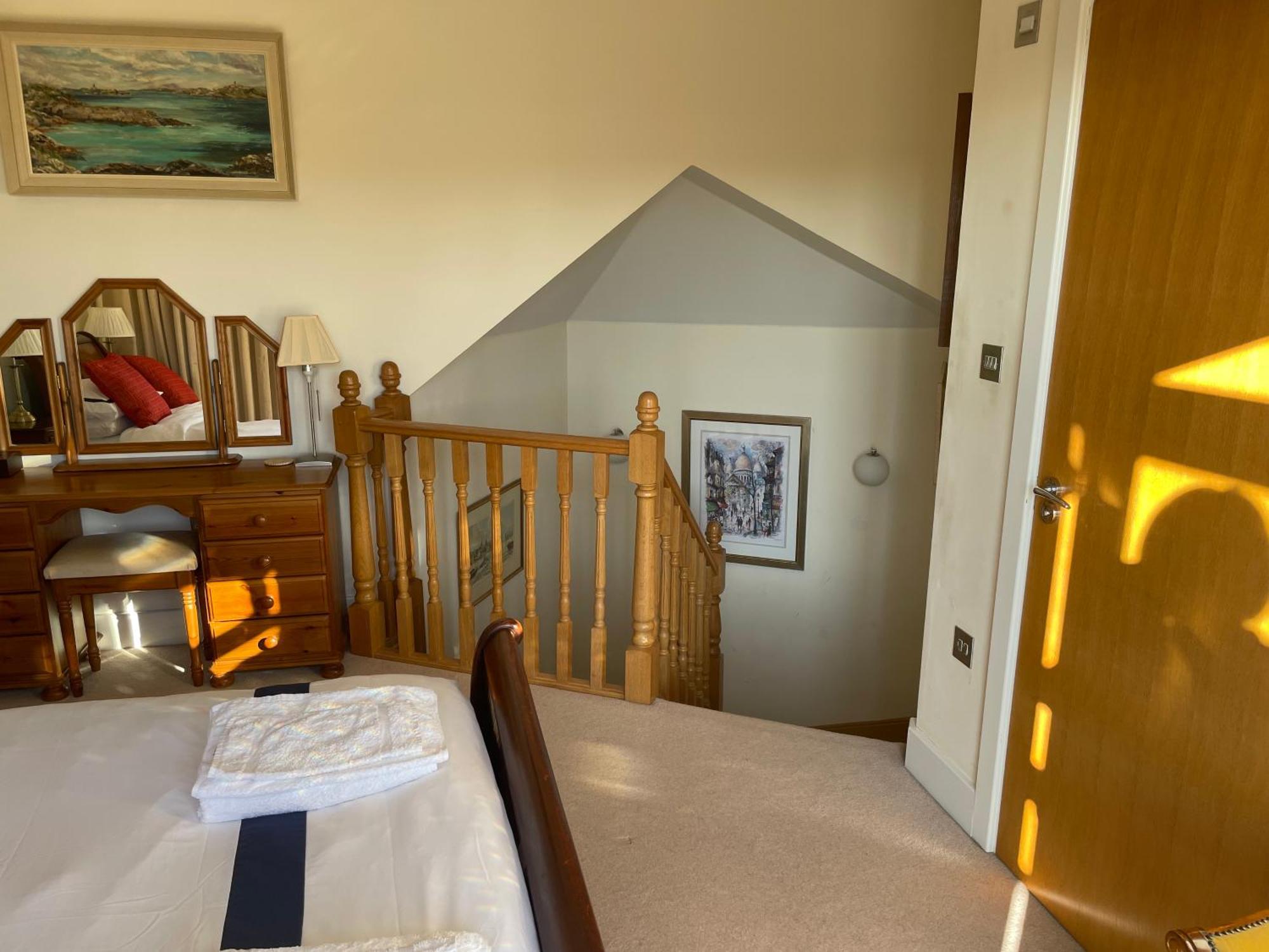 Top Floor En-Suite Double Bedrooms With Great View Of Windsor Castle & Free Parking Екстериор снимка